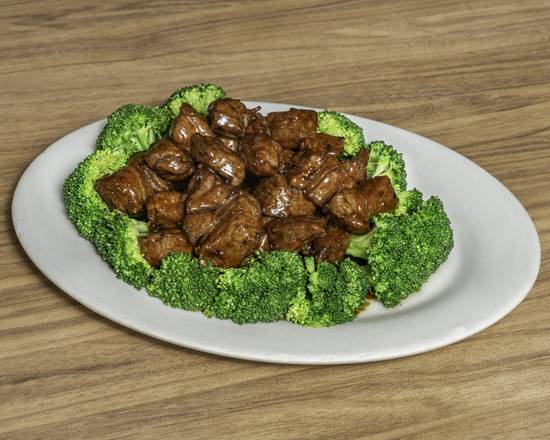 Diced Beef in Black Pepper 黑椒牛仔粒